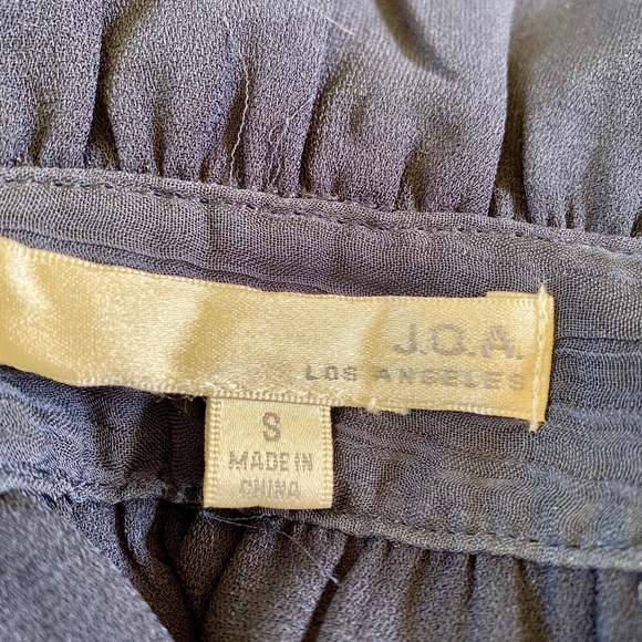 Beautiful romper from J.O.A. bought on Revolve. - Picture 4 of 6